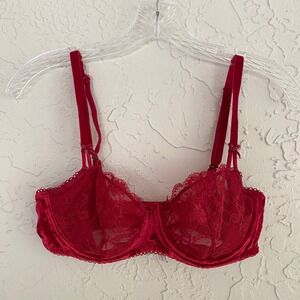 Victoria's Secret Romantic Red Lace Velvet Bra Women 34D Unlined Underwire
